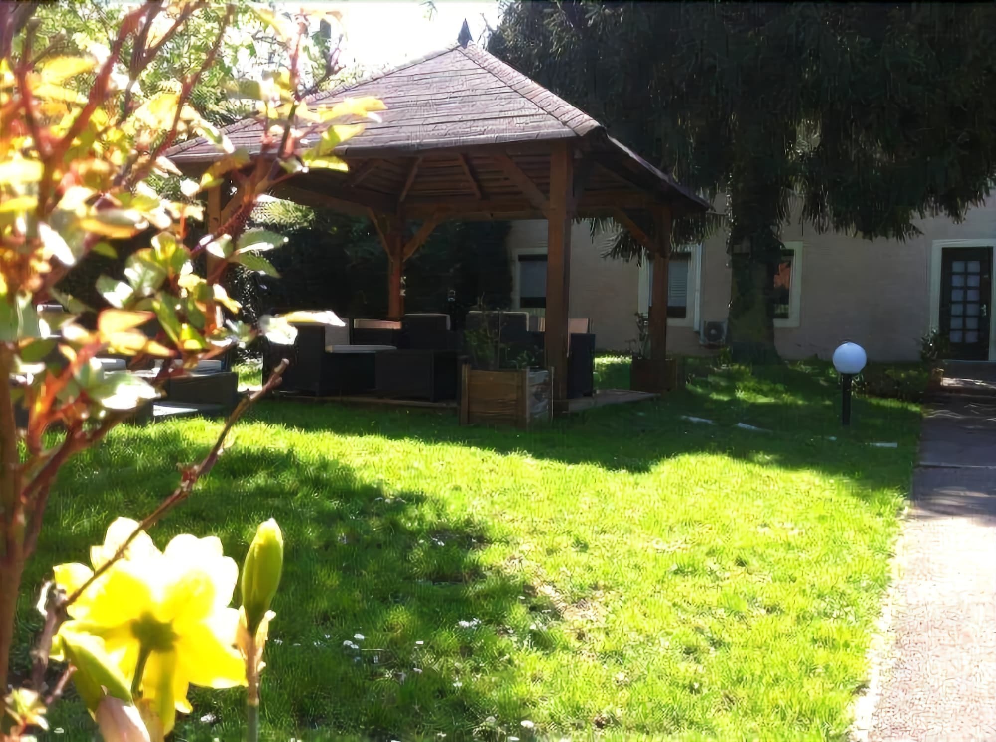 Les Tilleuls Montbeliard Sud Audincourt 외부 사진